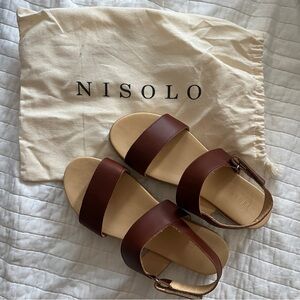 NWOT Nisolo Go-To Flatform sandal in brandy, size 9